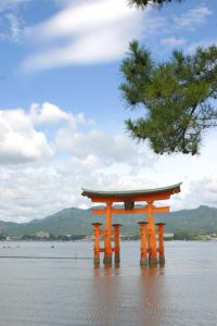 安芸の宮島・厳島神社