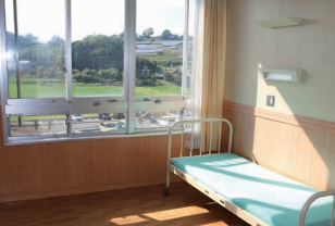 大川病院病室