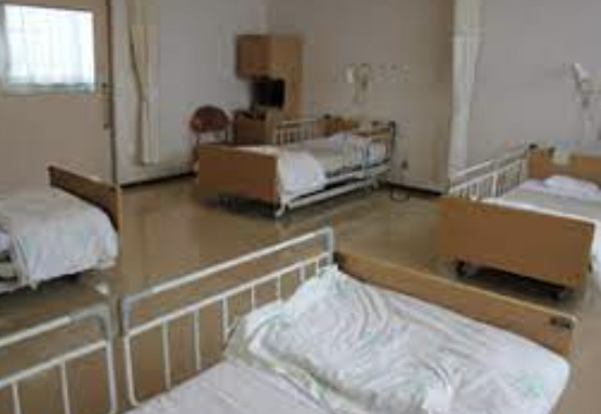 塩竈市民病院病室